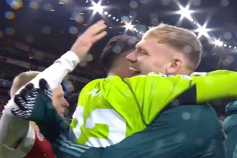 Touching Moment Between Arsenal Stars After Raya's Penalty Save