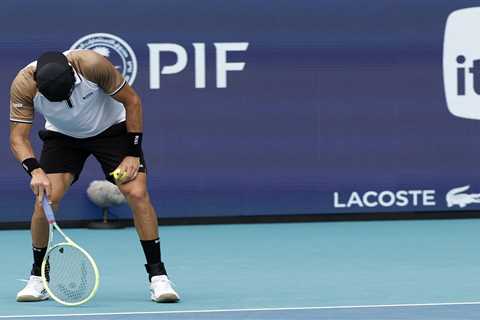 Terrifying Moment Tennis Star Matteo Berrettini Nearly Collapses During Defeat to Andy Murray