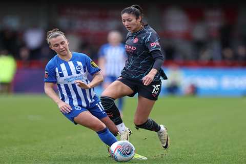 Manchester City's Leila Ouahabi Aims for WSL Title Win