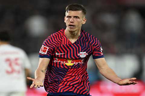 Manchester United eyeing RB Leipzig midfielder Dani Olmo in summer spending spree