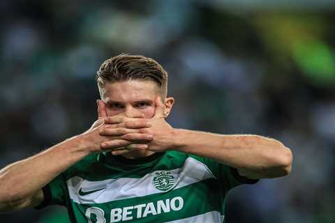 Arsenal and Chelsea Battle for Sporting Star Viktor Gyokeres