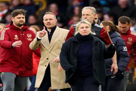 Chelsea Women's Coach Emma Hayes Shoves Arsenal Boss Jonas Eidevall in Heated League Cup Final