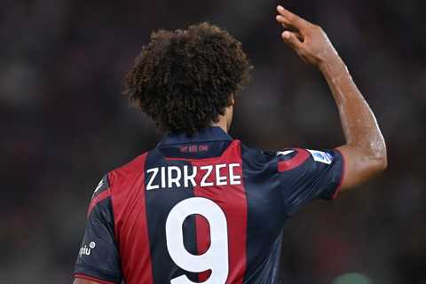 Bologna striker Joshua Zirkzee wants dream AC Milan amidst Arsenal and Manchester United interest