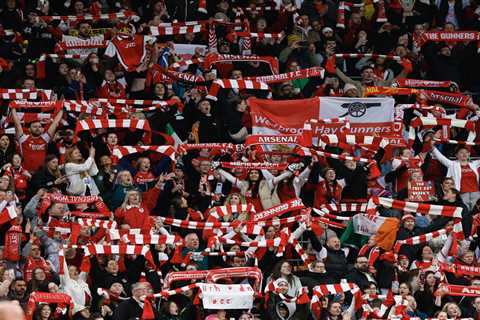 Arsenal Threatens to Ban Fans for Selling Champions League Tickets to Bayern Munich Supporters