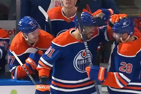 Oilers Could Give Connor Brown a Playoff Look Over Foegele