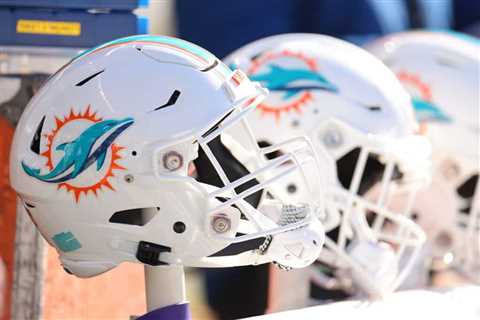 Dolphins 7th Round Draft Pick Is Turning Heads At Minicamp