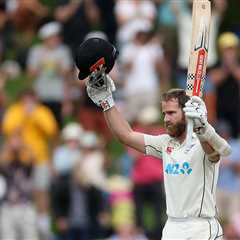 New Zealand collapse after Kane Williamson hundred to open door for England