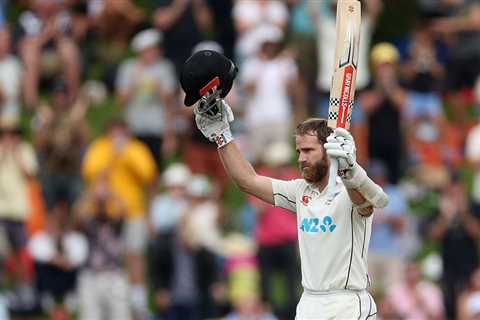 New Zealand collapse after Kane Williamson hundred to open door for England