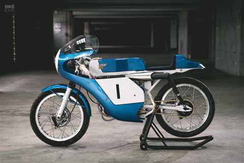 Spirit of the Sixties: A SYM Wolf 125 vintage racer from Taiwan