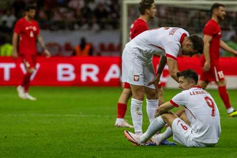 Blow for Barcelona: Lewandowski picks muscle injury in international duty