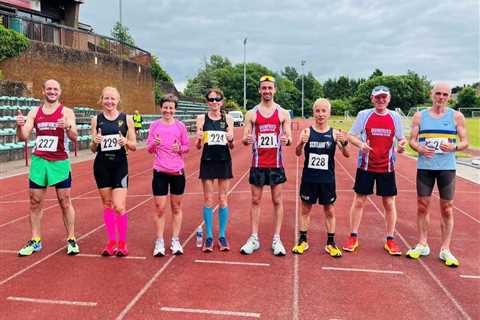 Masters duo Fiona and Lisa set UK Bests for One Hour track races