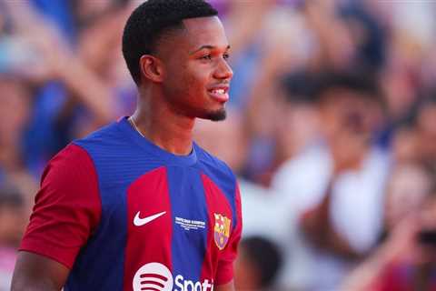 Barcelona worried over 21-year-old starlet’s situation with no offers forthcoming