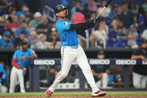 Cubs Sign Christian Bethancourt To Minor League Deal