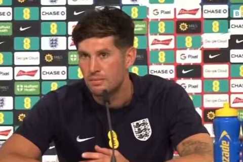 Video: Fans react to England defender John Stones’ awkward response to question about Gareth..