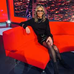 Anna Woolhouse ‘drives fans wild’ in stunning leather skirt on Sky Sports