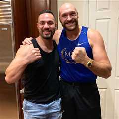 TYSON FURY BACKS JOSEPH PARKER FOR OLEKSANDR USYK FIGHT