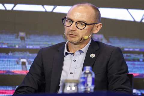 Spurs Shocker: Levy's Right-Hand Man Faces Axe as Ex-Arsenal Exec Swoops In