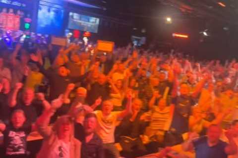 The Surreal Life of Teenage Darts Phenom Luke Littler - Screaming Fans and Smashed Windows