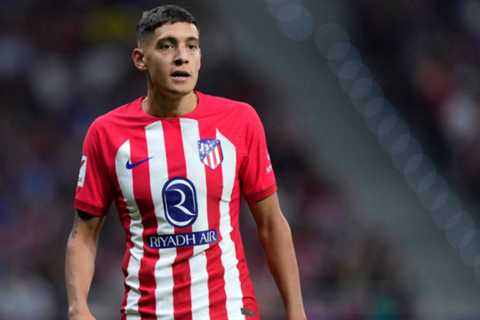 Nottingham Forest in Talks With Atlético Madrid Over Right-Back Nahuel Molina