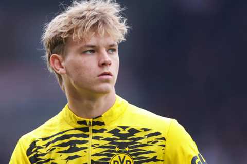 Dortmund’s U-Turn: Campbell Transfer Stance Shifts as Stuttgart Waits