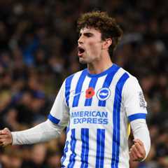 Napoli and Roma Battle for Brighton’s Matt O’Riley: Which Club Will Win?