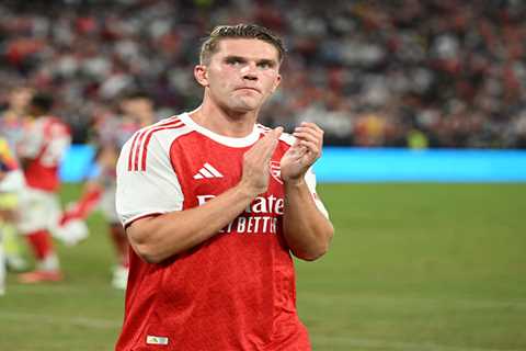Arsenal's Striker Curse: Rating Every No9 Flop While We Wait for Gyokeres to Save Us