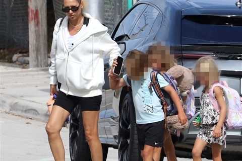 Anna Kournikova Spotted Being a Regular Mom (And Looking Nothing Like Her Tennis Days)