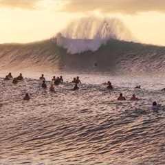 GETTING CAUGHT INSIDE AT 20ft PIPELINE!